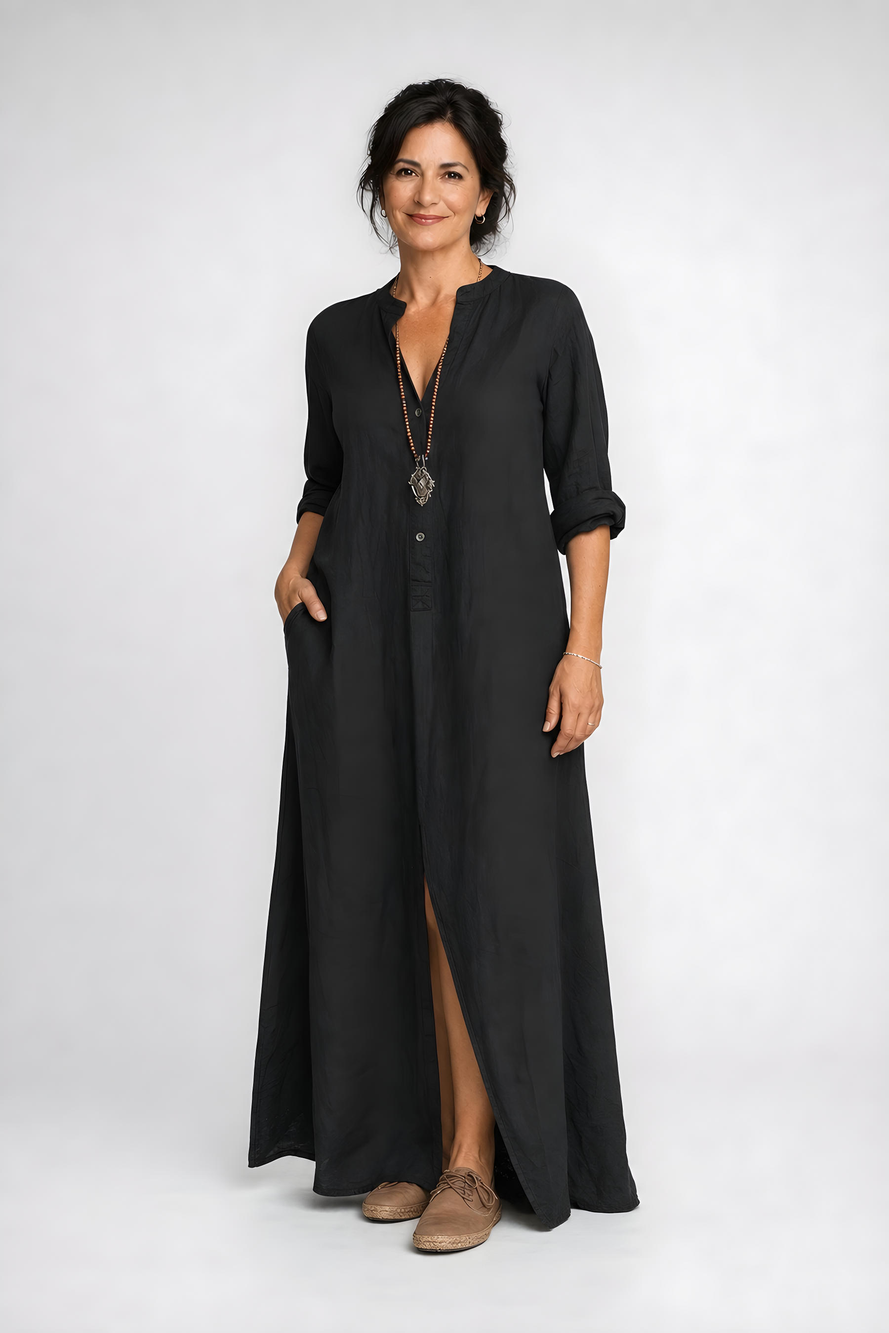 Willow | Button-Down Maxi Dress – Black (detail)