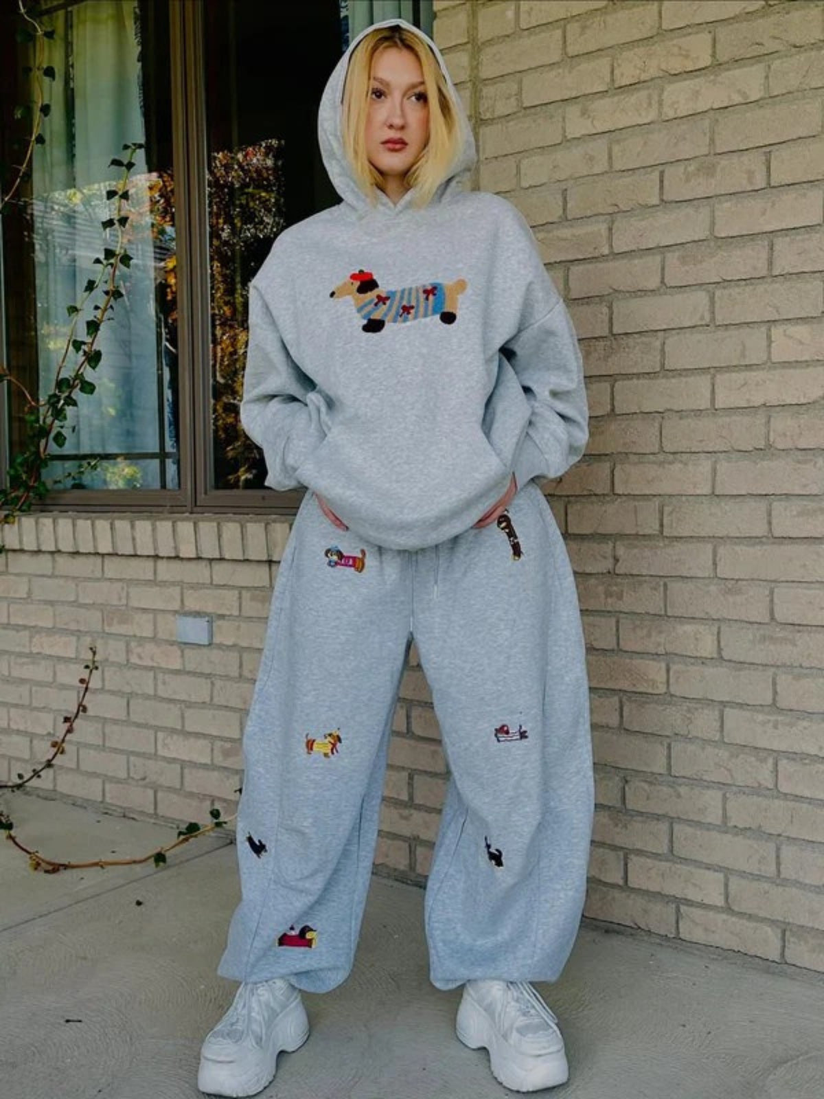 Amalfi | Embroidered Barrel-Leg Sweatpants