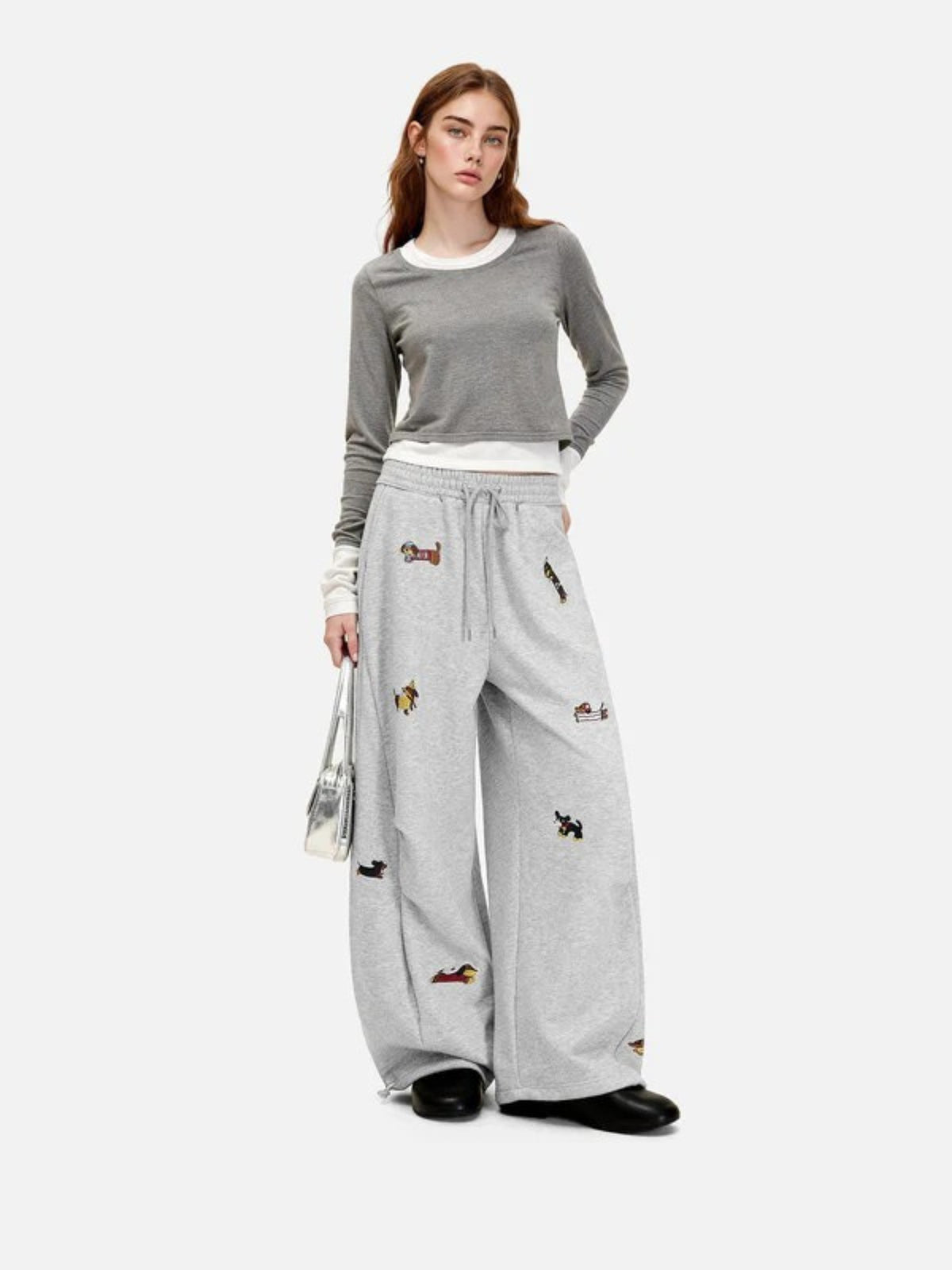 Barrel-Leg Embroidered Pup Sweatpants – Relaxed Fit
