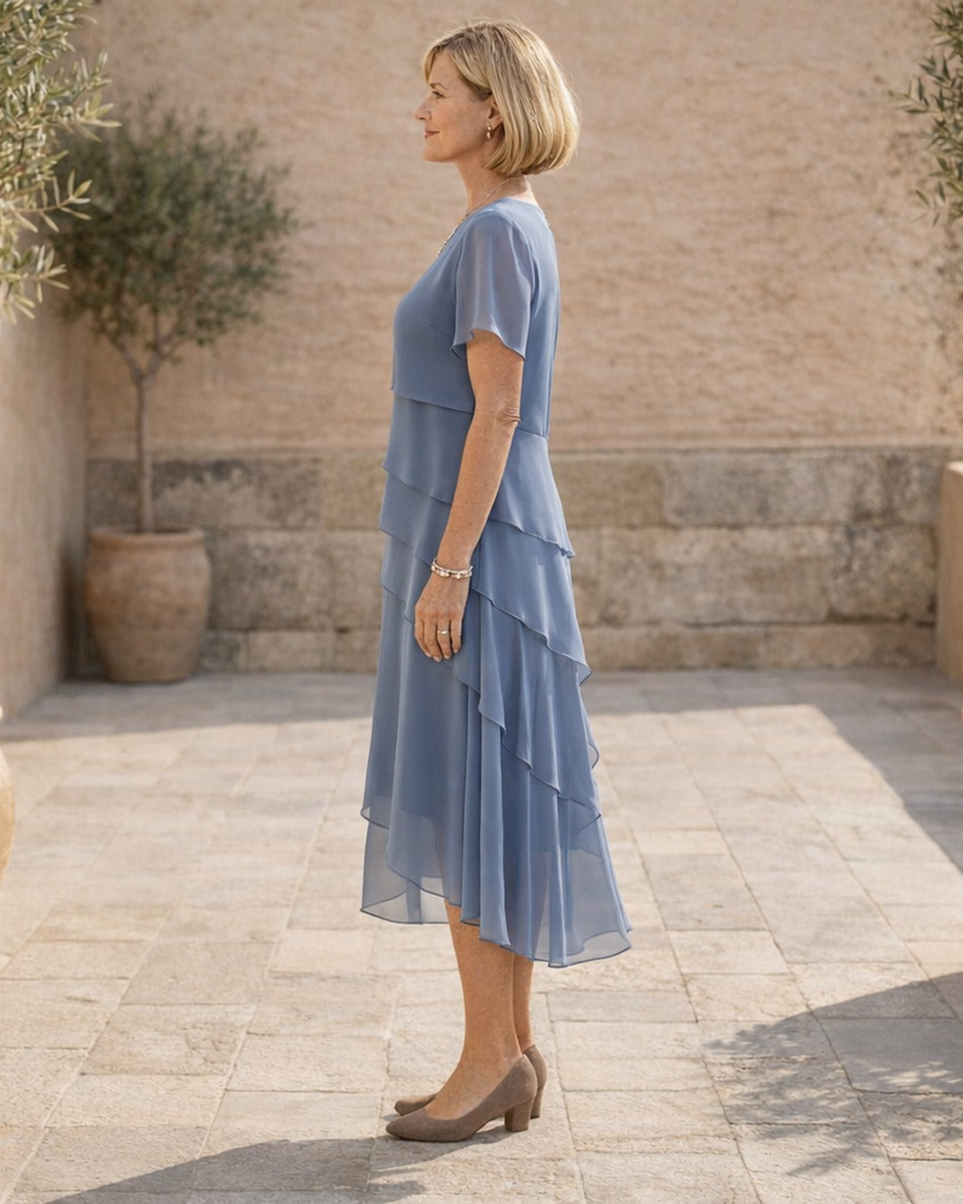 Carol | Tiered Midi Dress – Blue (side)