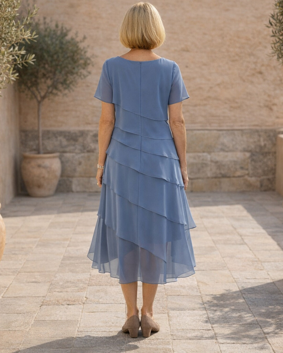 Carol | Tiered Midi Dress – Blue (back)