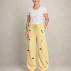 Barrel-Leg Embroidered Pup Sweatpants – Relaxed Fit – Yellow