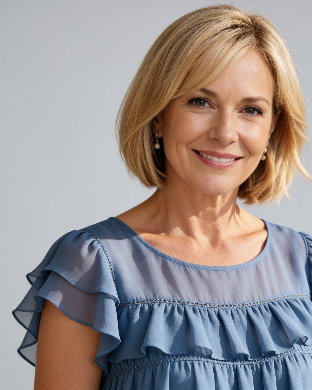 Carol | Tiered Chiffon Midi Dress – Blue (detail)
